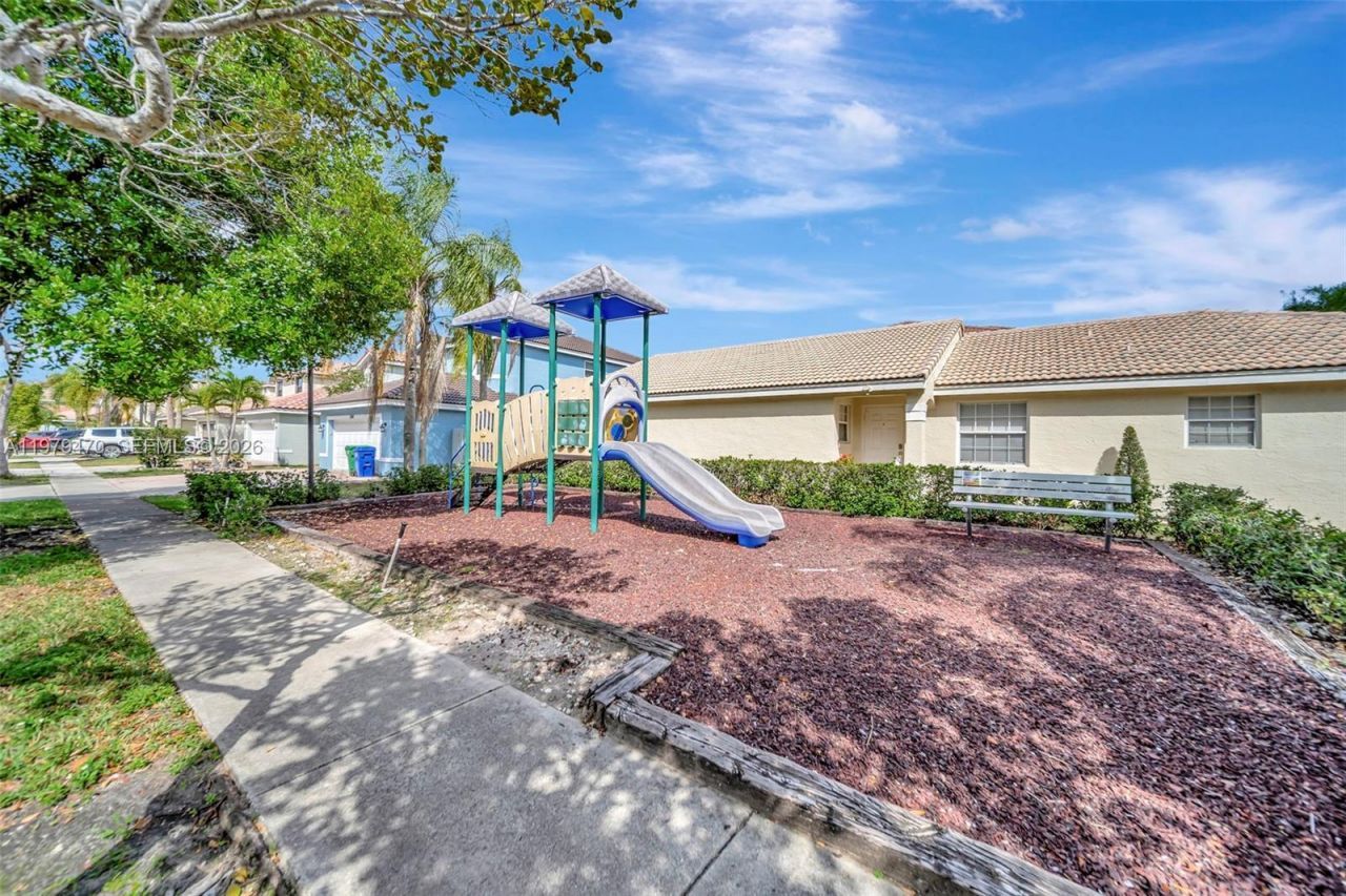 16340 SW 26th St , Miramar, FL 33027 Photo