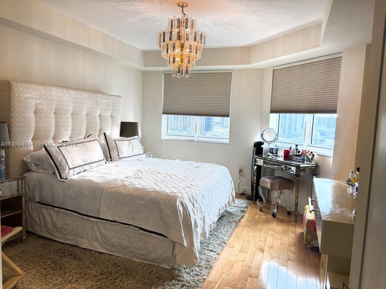 20000 E Country Club Dr , Unit 1107, Aventura, FL 33180 Photo