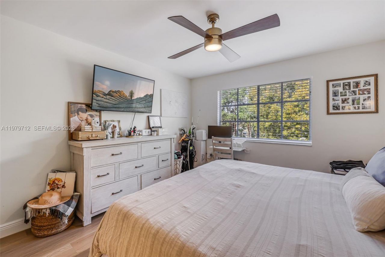 12172 Saint Andrews Pl , Unit 307, Miramar, FL 33025 Photo