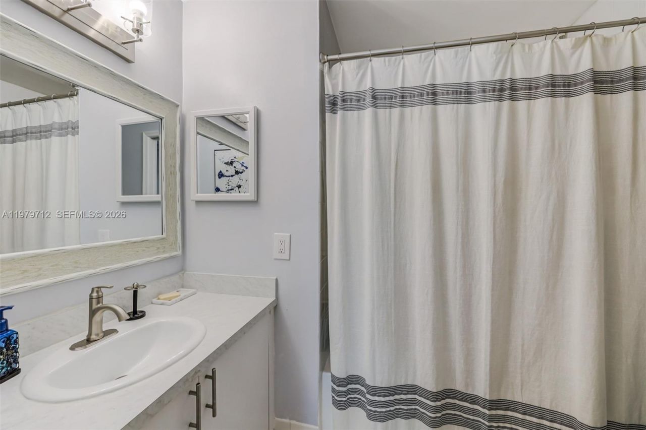 12172 Saint Andrews Pl , Unit 307, Miramar, FL 33025 Photo