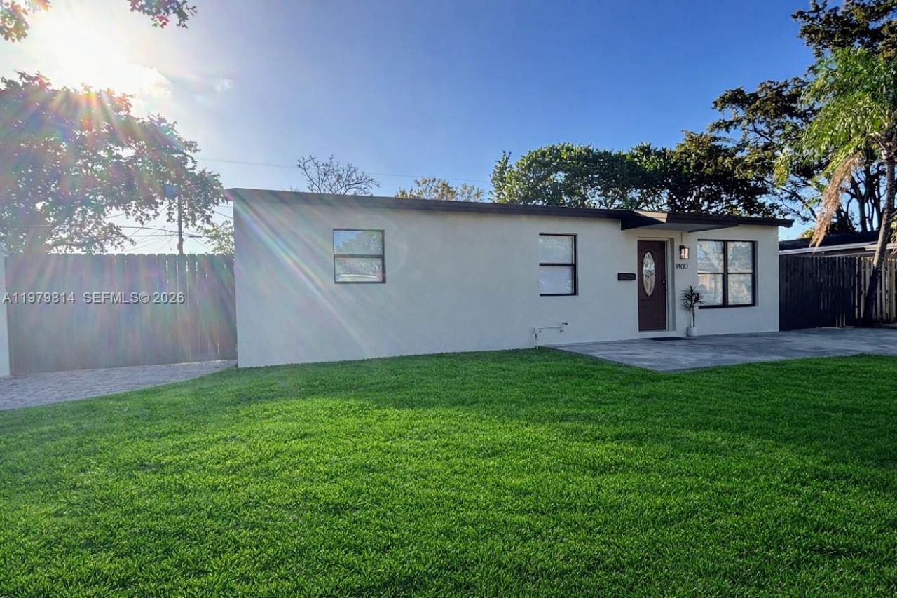 1400 N 70th Ter , Hollywood, FL 33024 Photo