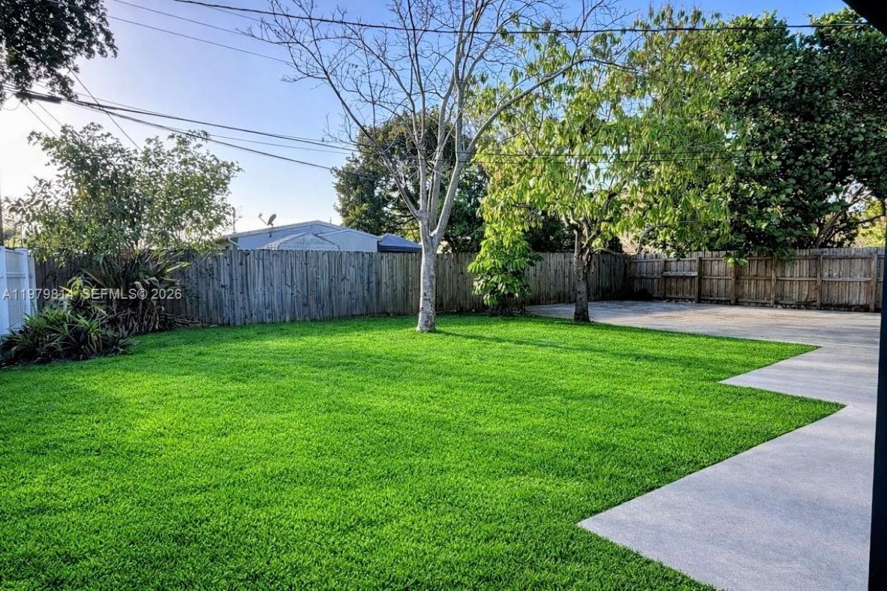 1400 N 70th Ter , Hollywood, FL 33024 Photo