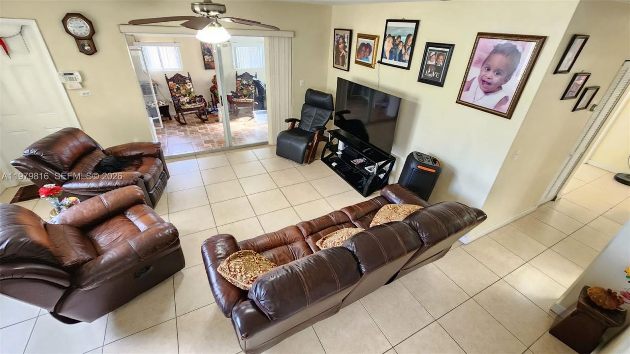 20120 NW 11th Ct , Miami Gardens, FL 33169 Photo