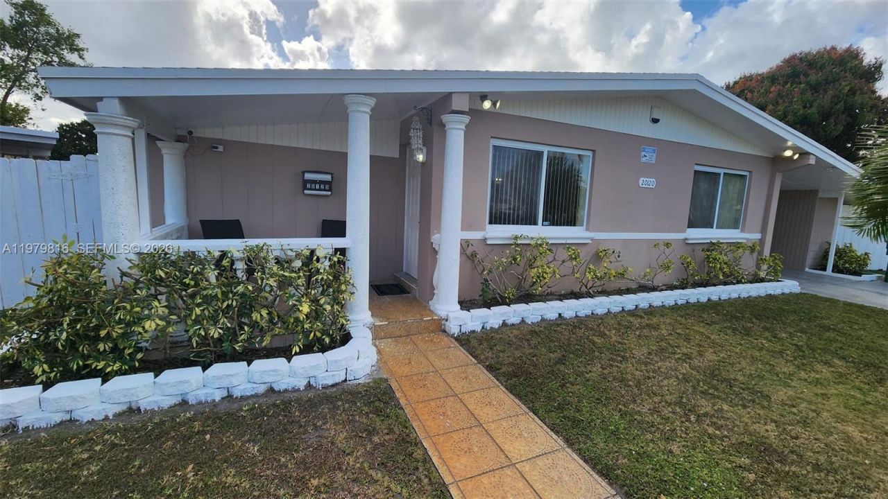 20120 NW 11th Ct, Miami Gardens, FL 33169 Photo