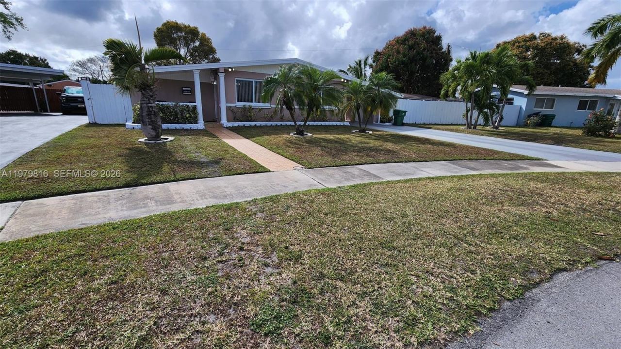 20120 NW 11th Ct , Miami Gardens, FL 33169 Photo