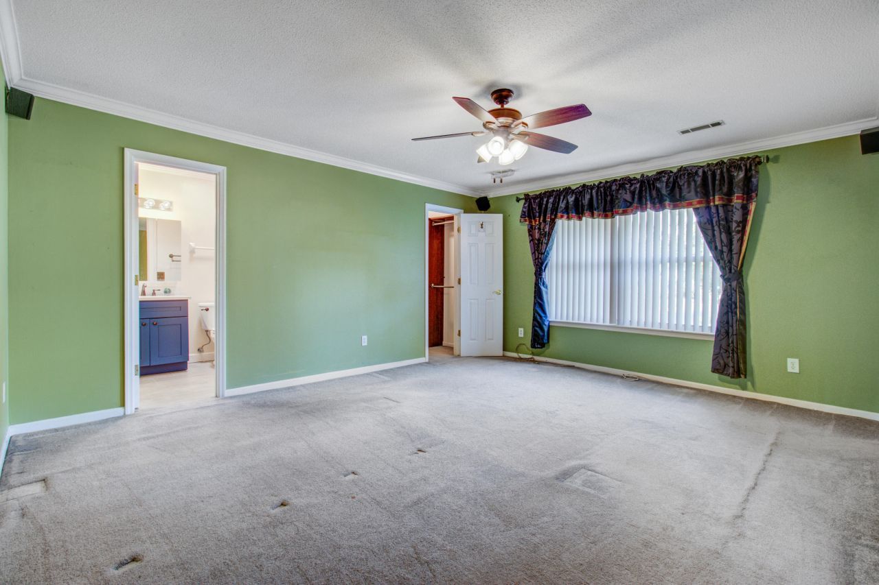 2932 Cathedral Lane Photo 25