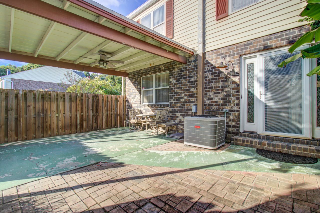 2932 Cathedral Lane Photo 40