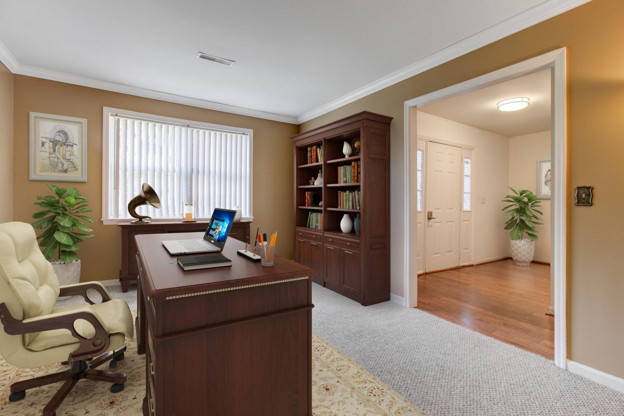 2932 Cathedral Lane Photo 7