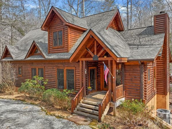 221 Notlvsi Court, Brevard, NC 28712