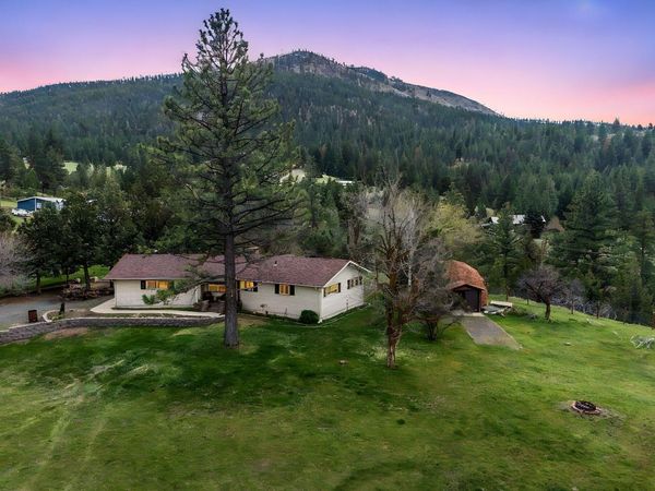 312 Edgewood Drive, Canyon City, OR 97820