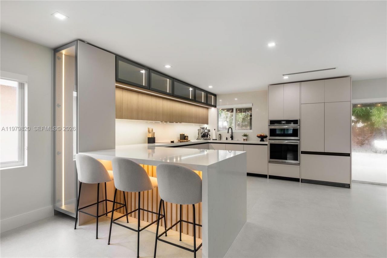 8713 SW 214th St , Unit 8713, Cutler Bay, FL 33189 Photo