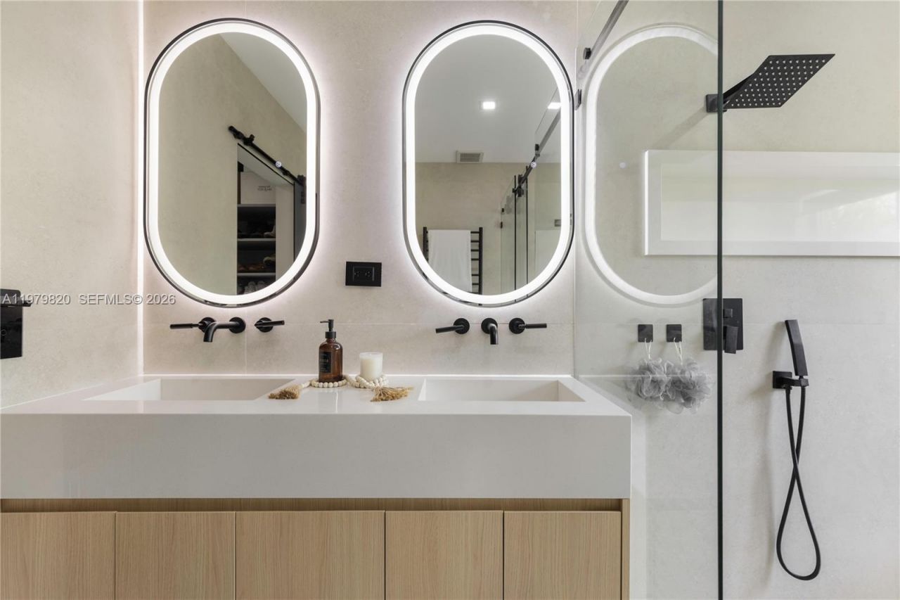 8713 SW 214th St , Unit 8713, Cutler Bay, FL 33189 Photo