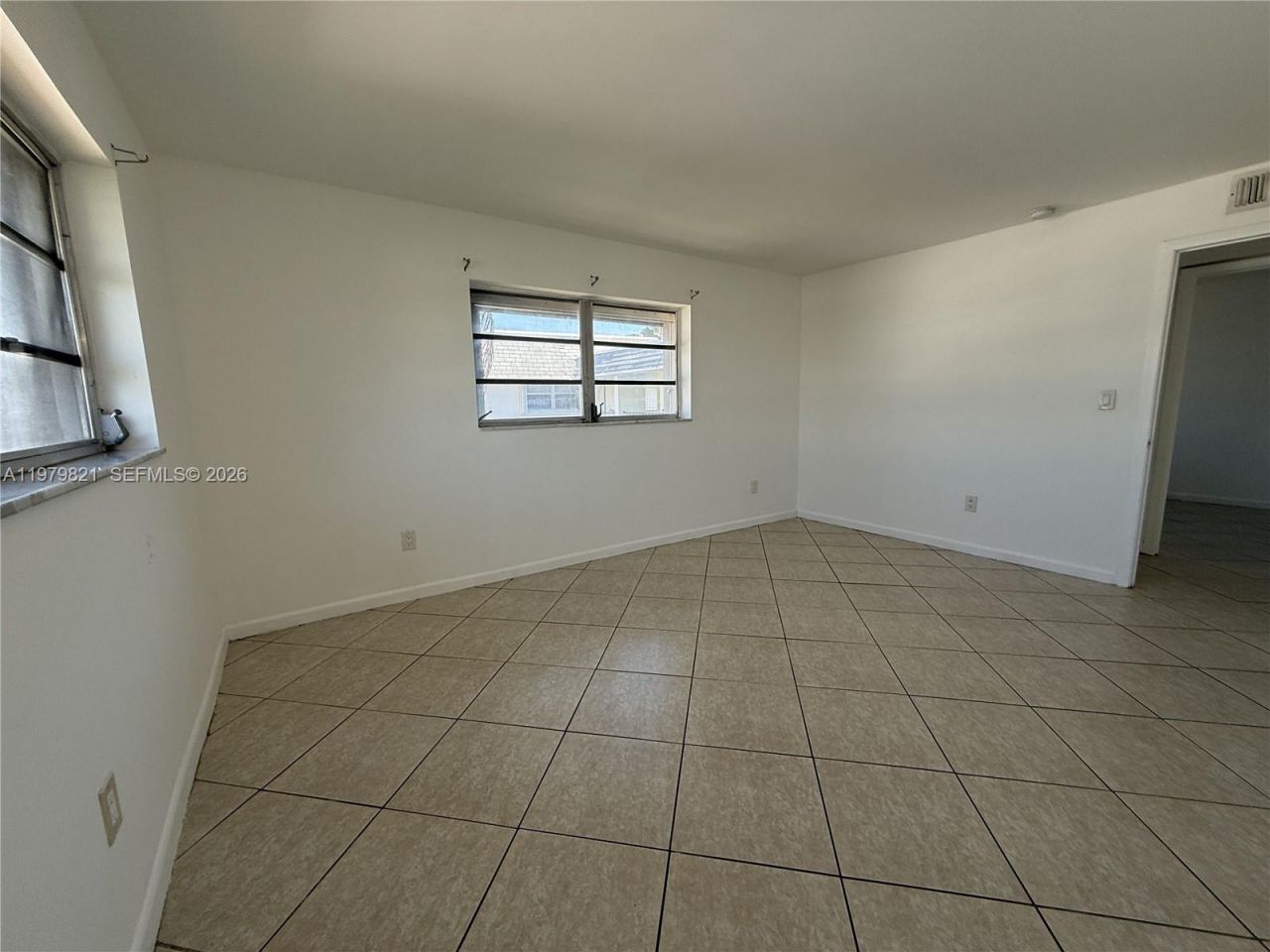 15201 NE 6th Ave , Unit C311, Miami, FL 33162 Photo