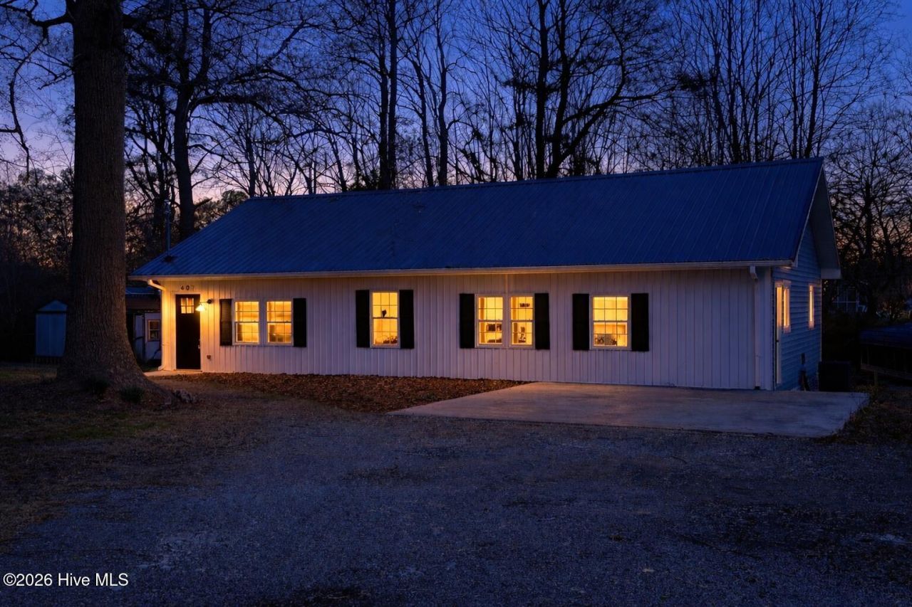 407 Dogwood Drive, Edenton, NC 27932 Main Photo