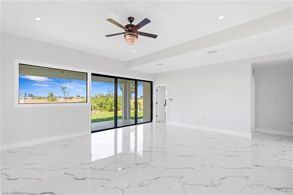 2027 NE 18th St , Cape Coral, FL 33909 Photo