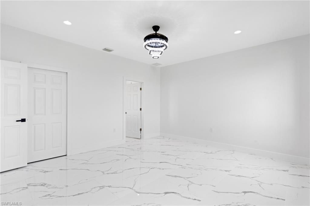 2027 NE 18th St , Cape Coral, FL 33909 Photo