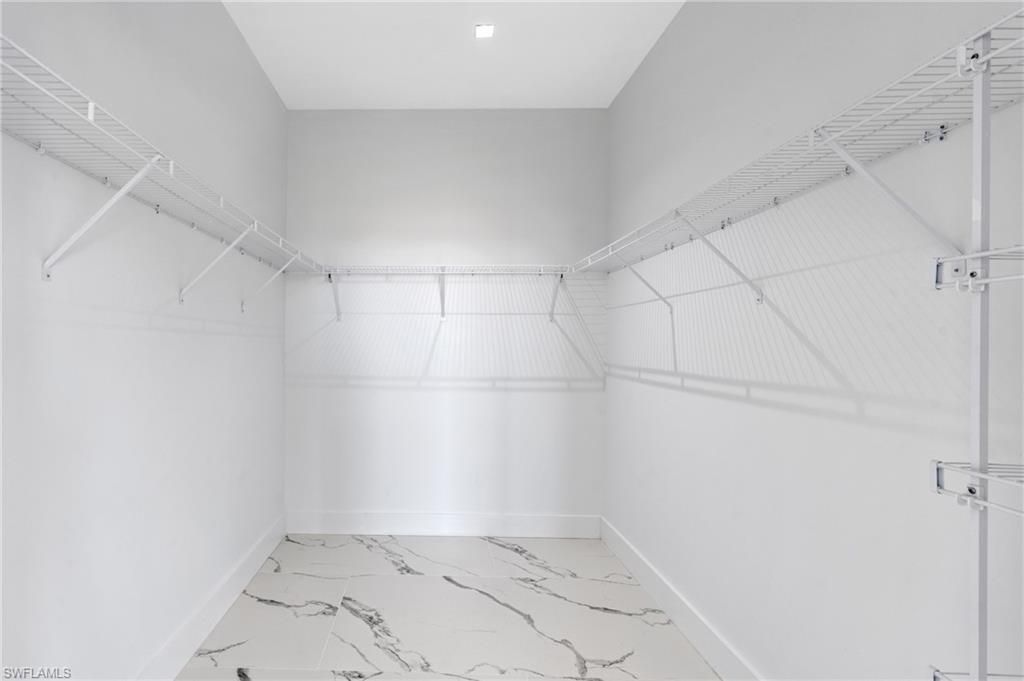 2027 NE 18th St , Cape Coral, FL 33909 Photo