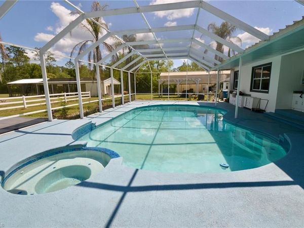 3551 Red Barn, ORMOND BEACH, FL 34174