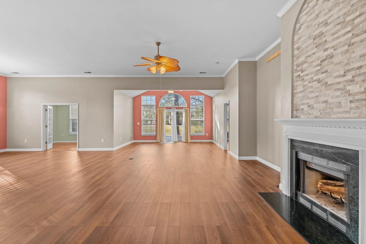 3492 Arrowhead Blvd. Photo 5