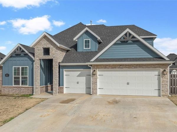 1812 Abbott Lane, Pea Ridge, AR 72751