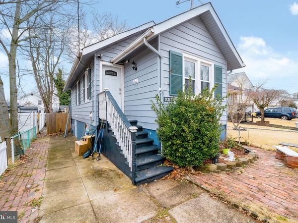 5318 ELVENA AVENUE, PENNSAUKEN, NJ 08109