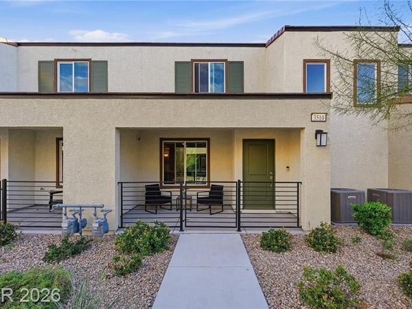 3510 Golden Chariot Avenue , Las Vegas, NV 89106