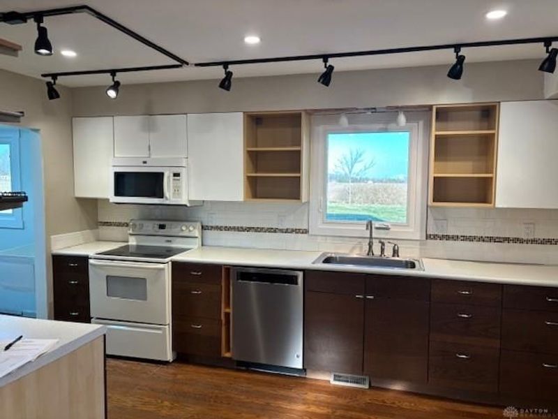 4980 Johnsville Brookville Road, Brookville, OH 45309 Photo 9