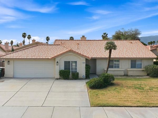 79575 Star Flower Trail, La Quinta, CA 92253