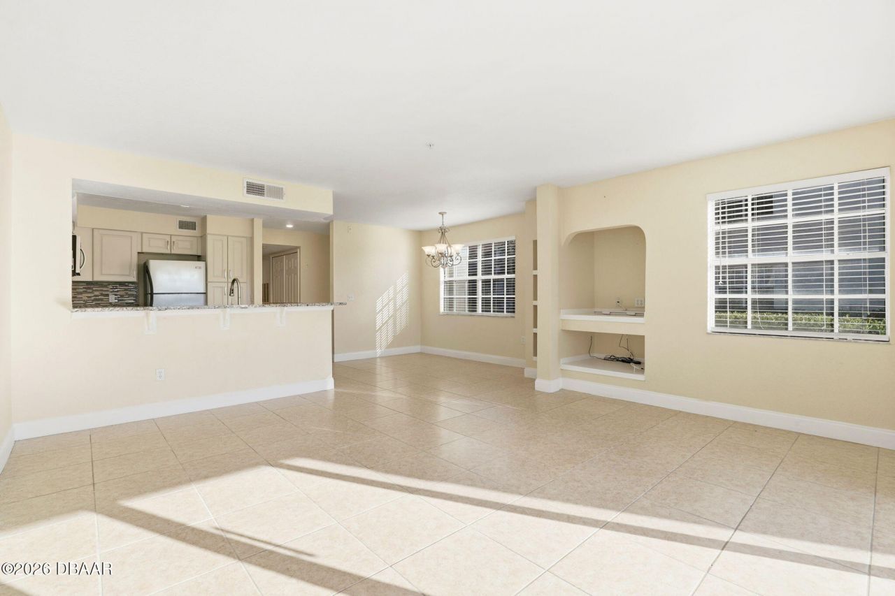 13839 Fairway Island Drive, Unit 111, Orlando, FL 32837 Photo