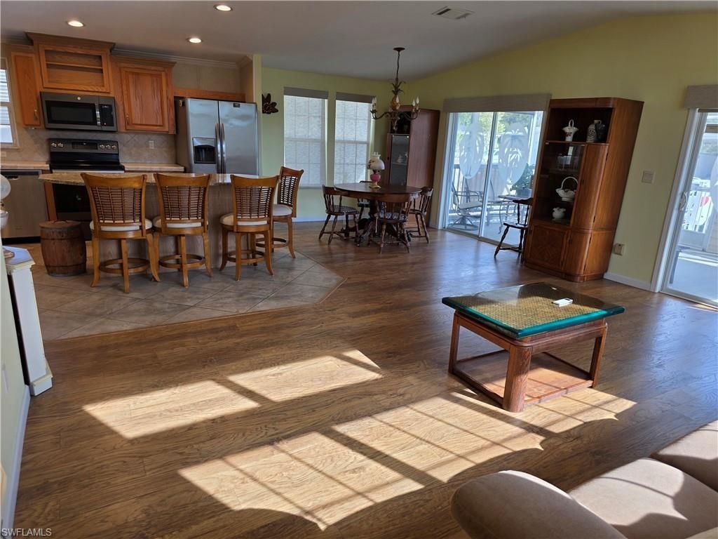 9777 Creekwood Ln, Fort Myers, FL 33905 Photo