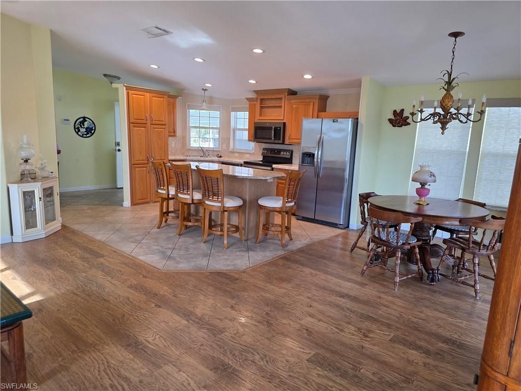 9777 Creekwood Ln, Fort Myers, FL 33905 Photo