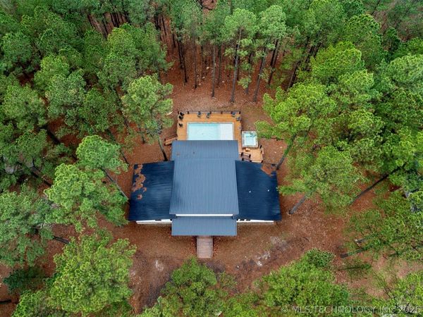 2057 Pine Hills, Broken Bow, OK 74728