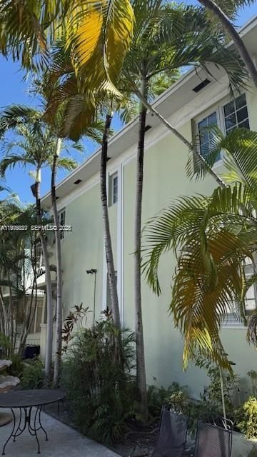 1561 Lenox Ave , Unit 11, Miami Beach, FL 33139 Photo