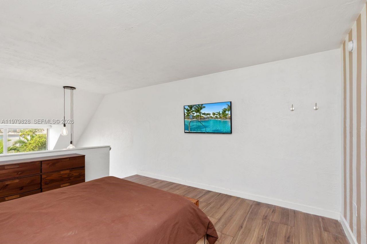 6884 N Kendall Dr, Unit C401, Pinecrest, FL 33156 Photo