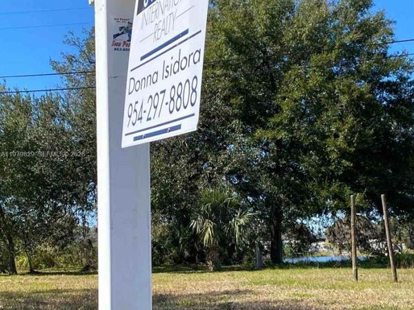 610 NW Phosphate Blvd, Mulberry, FL 33860