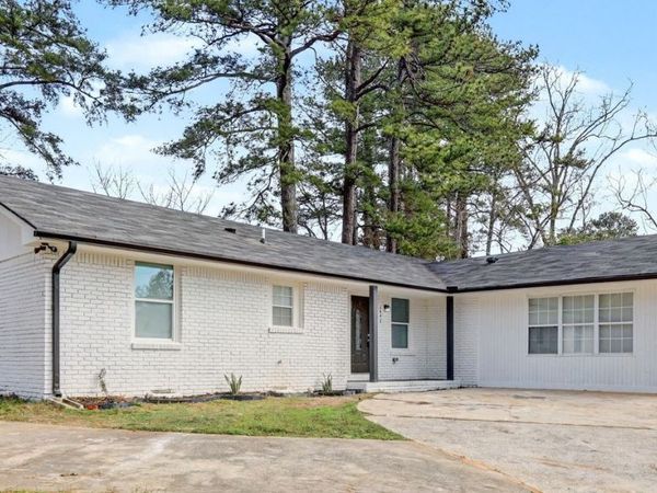 2447 Omaha Road SW, Atlanta, GA 30331