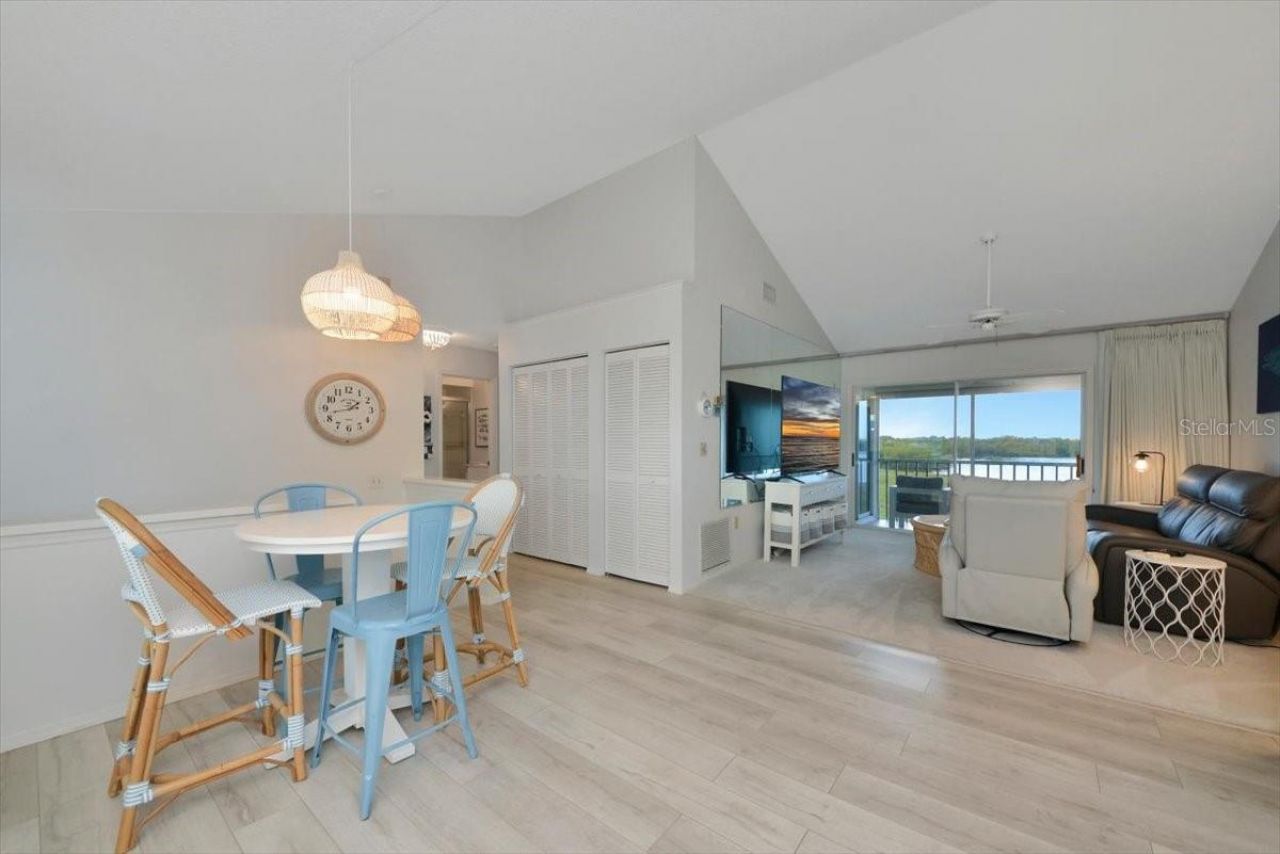 946 Sandpiper Circle , Unit 946, Bradenton, FL 34209 Photo