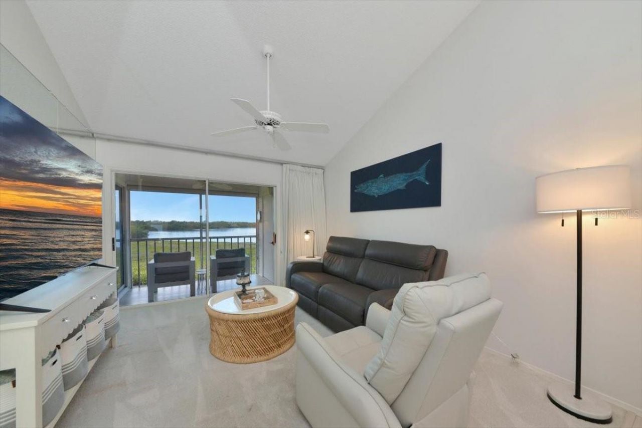 946 Sandpiper Circle , Unit 946, Bradenton, FL 34209 Photo