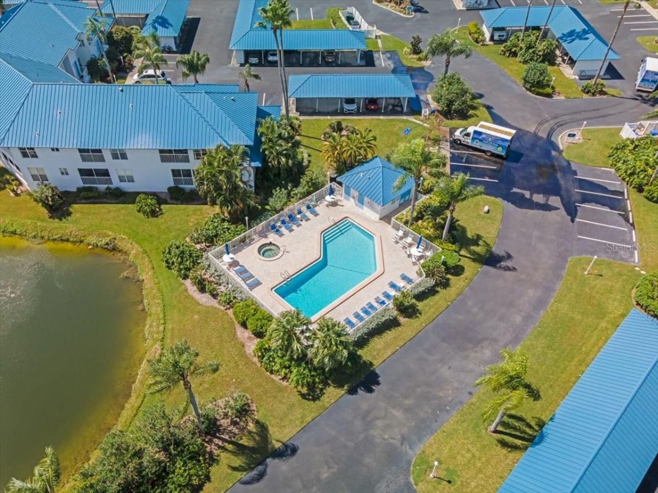 946 Sandpiper Circle , Unit 946, Bradenton, FL 34209 Photo