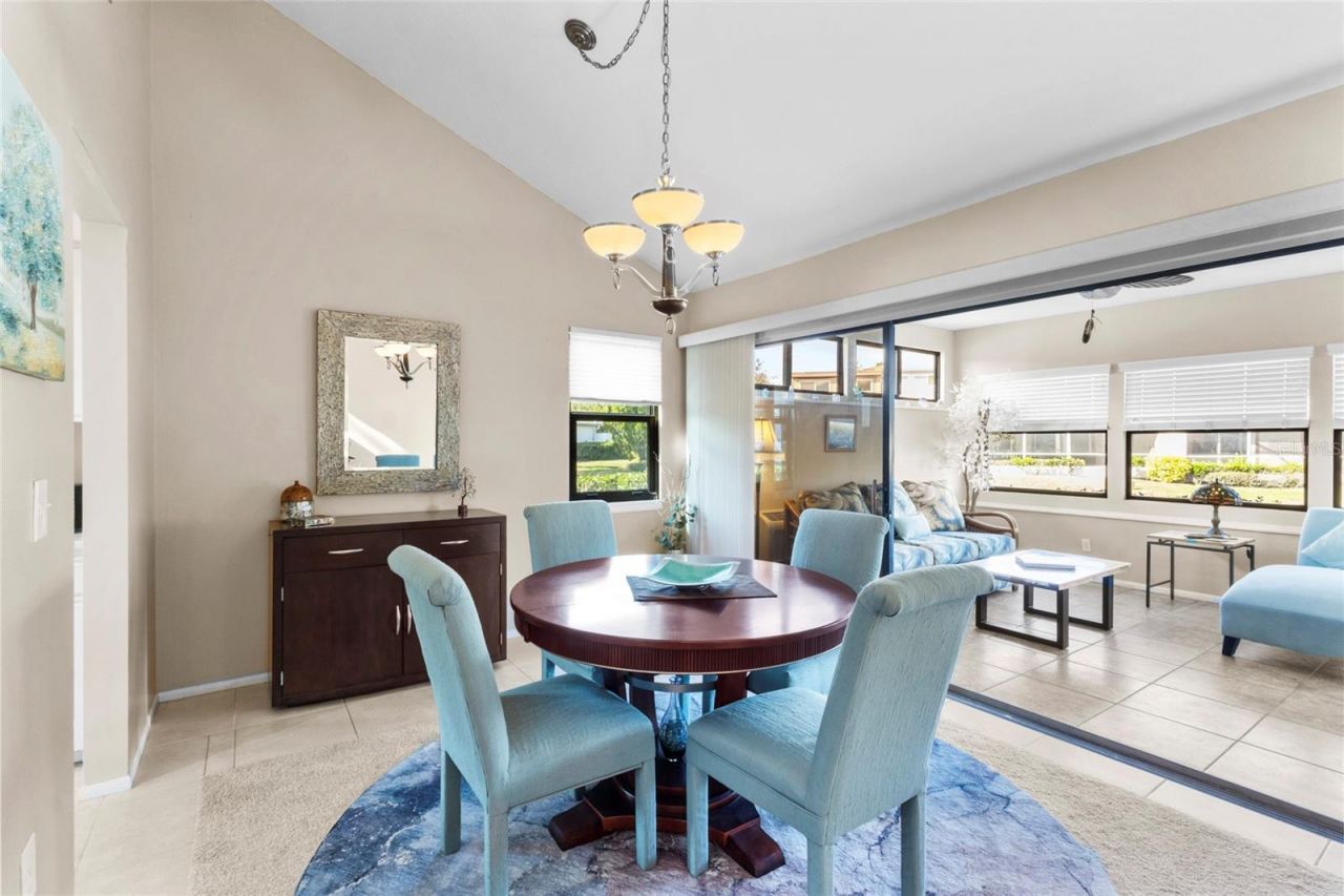 4611 Hidden View Place , Unit 25, Sarasota, FL 34235 Photo