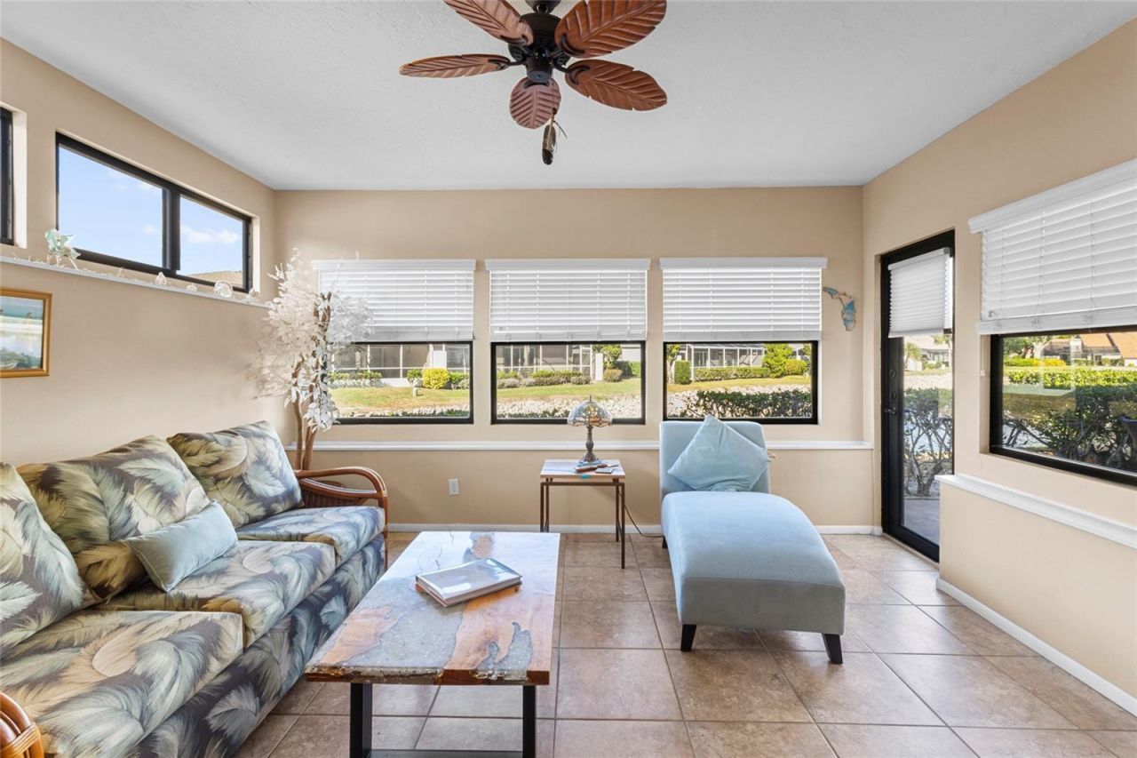 4611 Hidden View Place , Unit 25, Sarasota, FL 34235 Photo