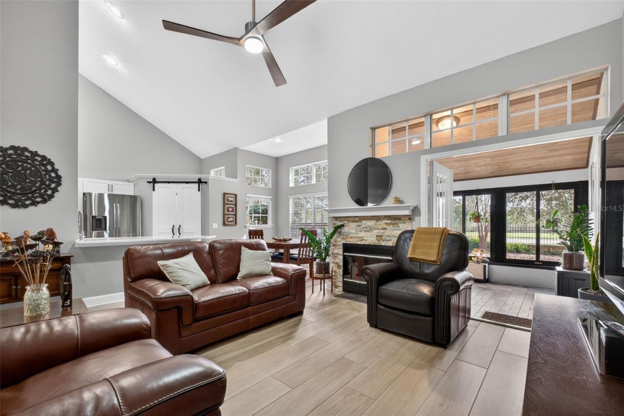 1432 Farrindon Circle , Lake Mary, FL 32746 Photo