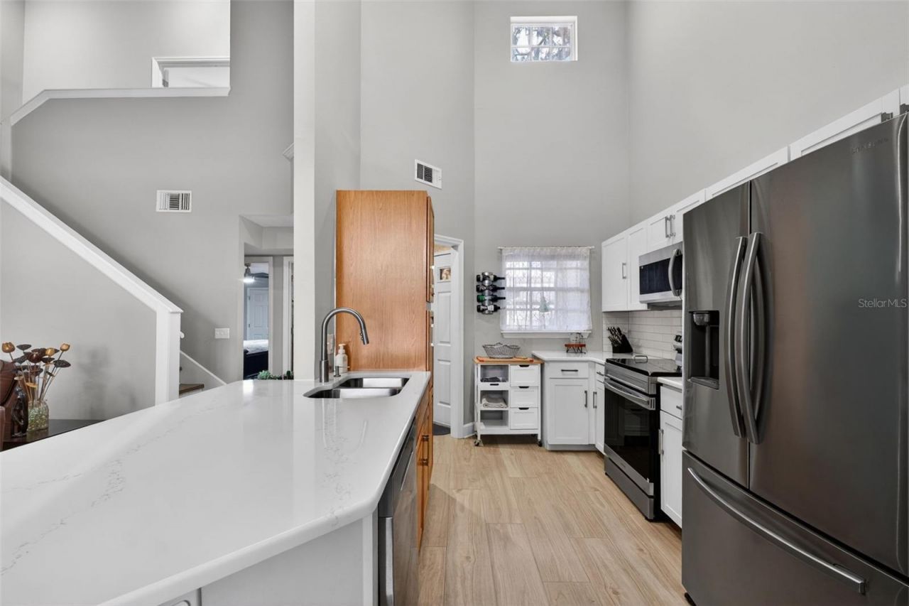 1432 Farrindon Circle , Lake Mary, FL 32746 Photo