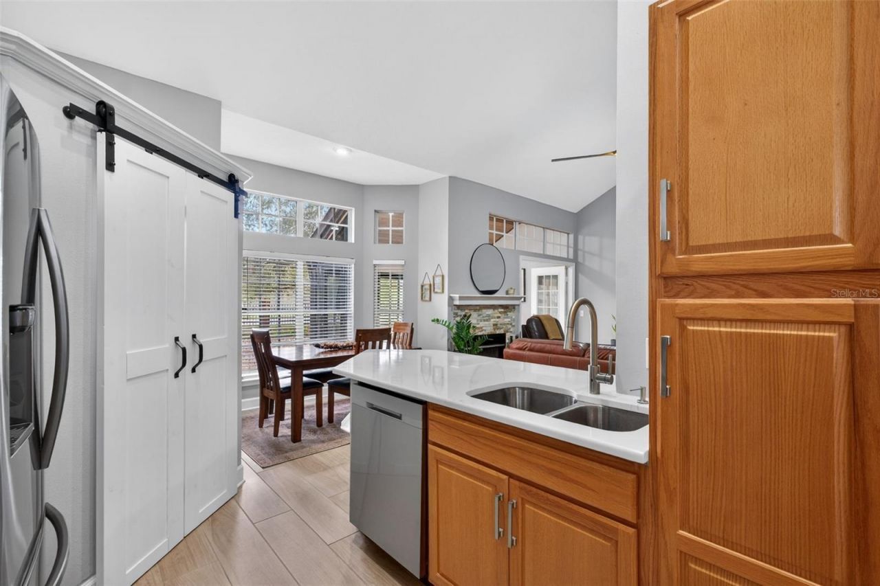 1432 Farrindon Circle , Lake Mary, FL 32746 Photo