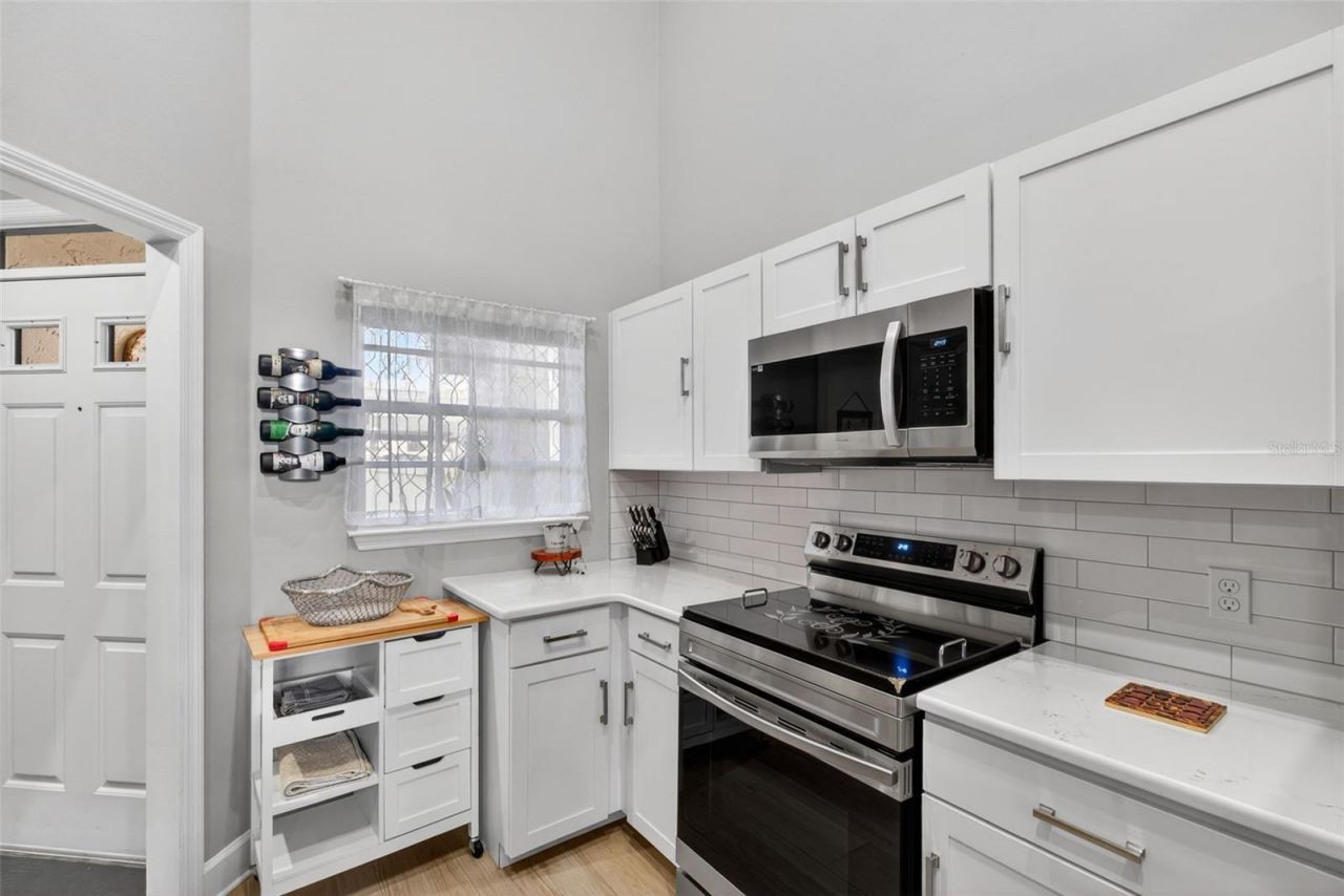 1432 Farrindon Circle , Lake Mary, FL 32746 Photo