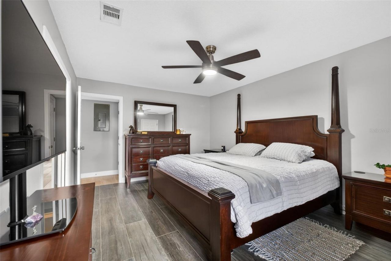 1432 Farrindon Circle , Lake Mary, FL 32746 Photo