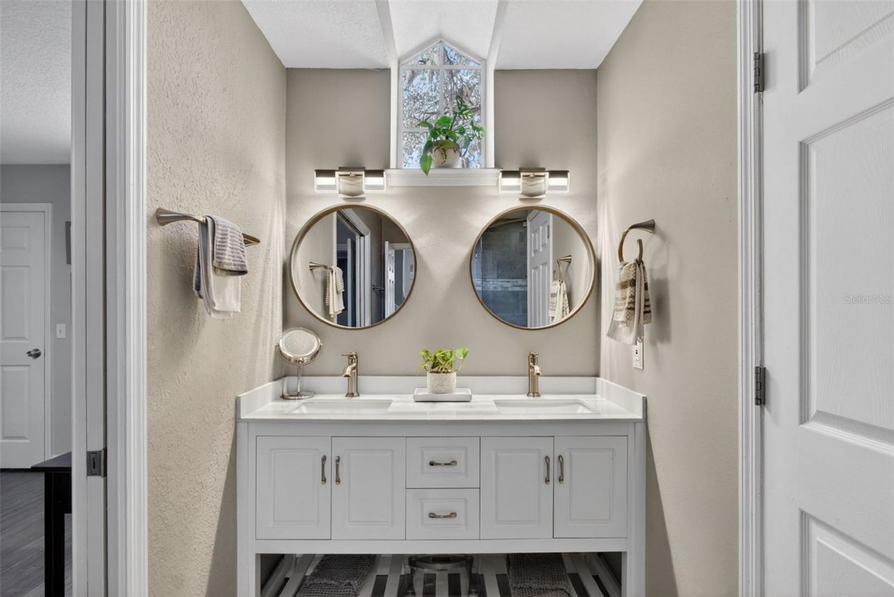 1432 Farrindon Circle , Lake Mary, FL 32746 Photo