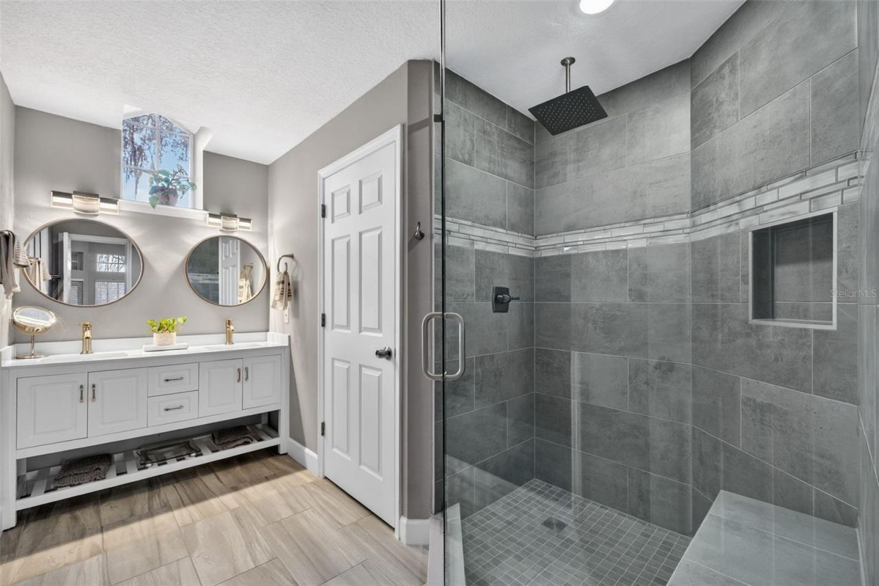 1432 Farrindon Circle , Lake Mary, FL 32746 Photo