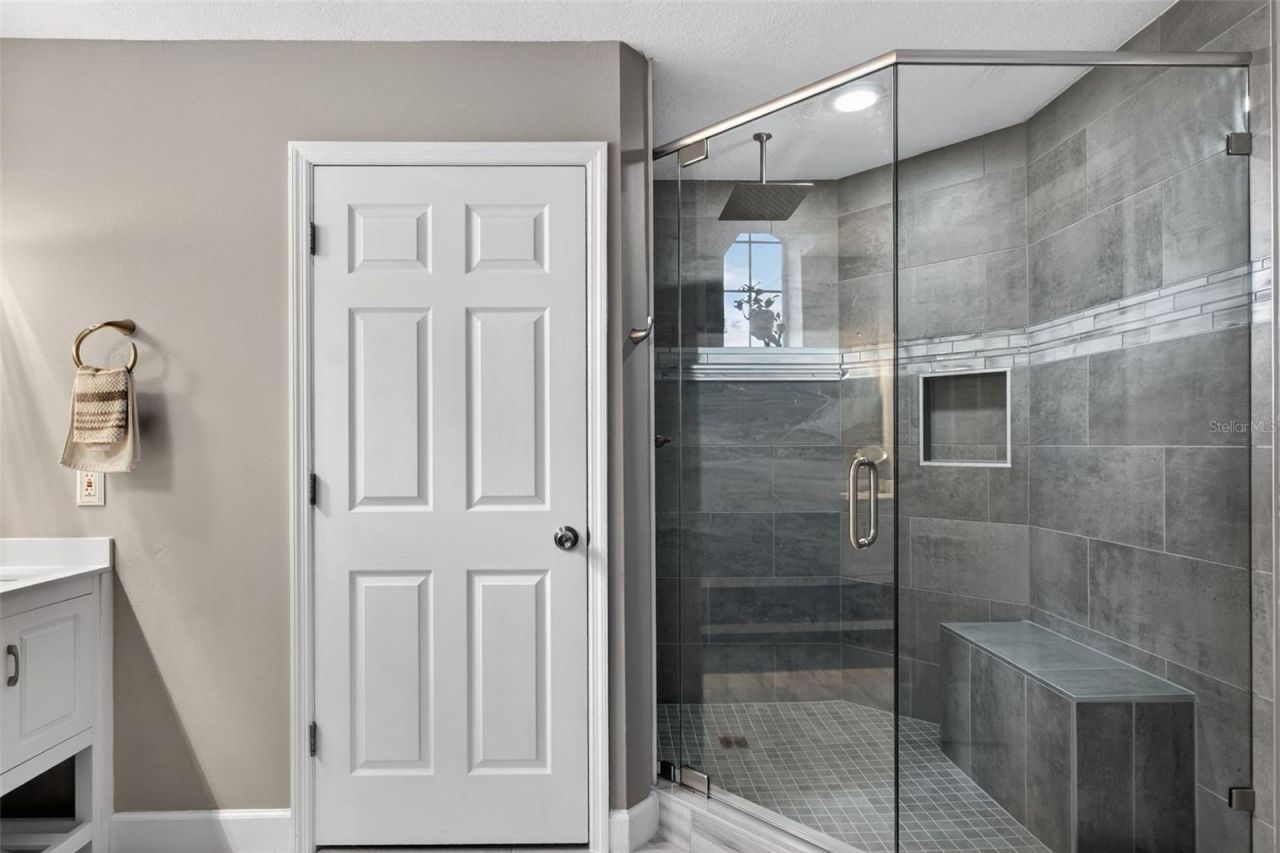 1432 Farrindon Circle , Lake Mary, FL 32746 Photo