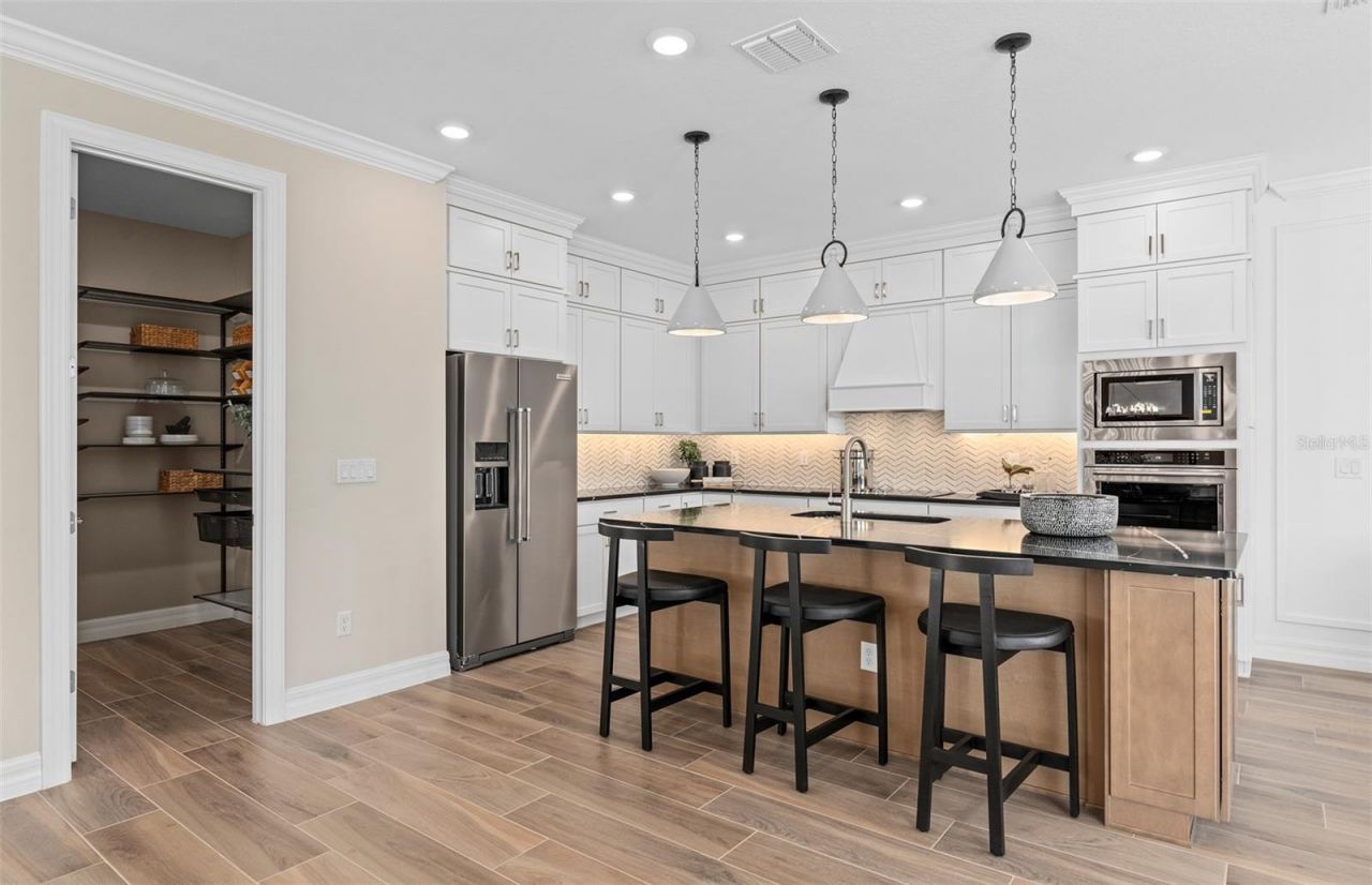 326 Crystal Wood Drive, Winter Garden, FL 34787 Photo